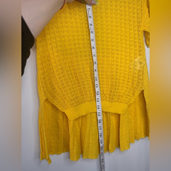 Love Moschino Asymmetrical Knit T-Shirt – Size 6 - Picture 8 of 17